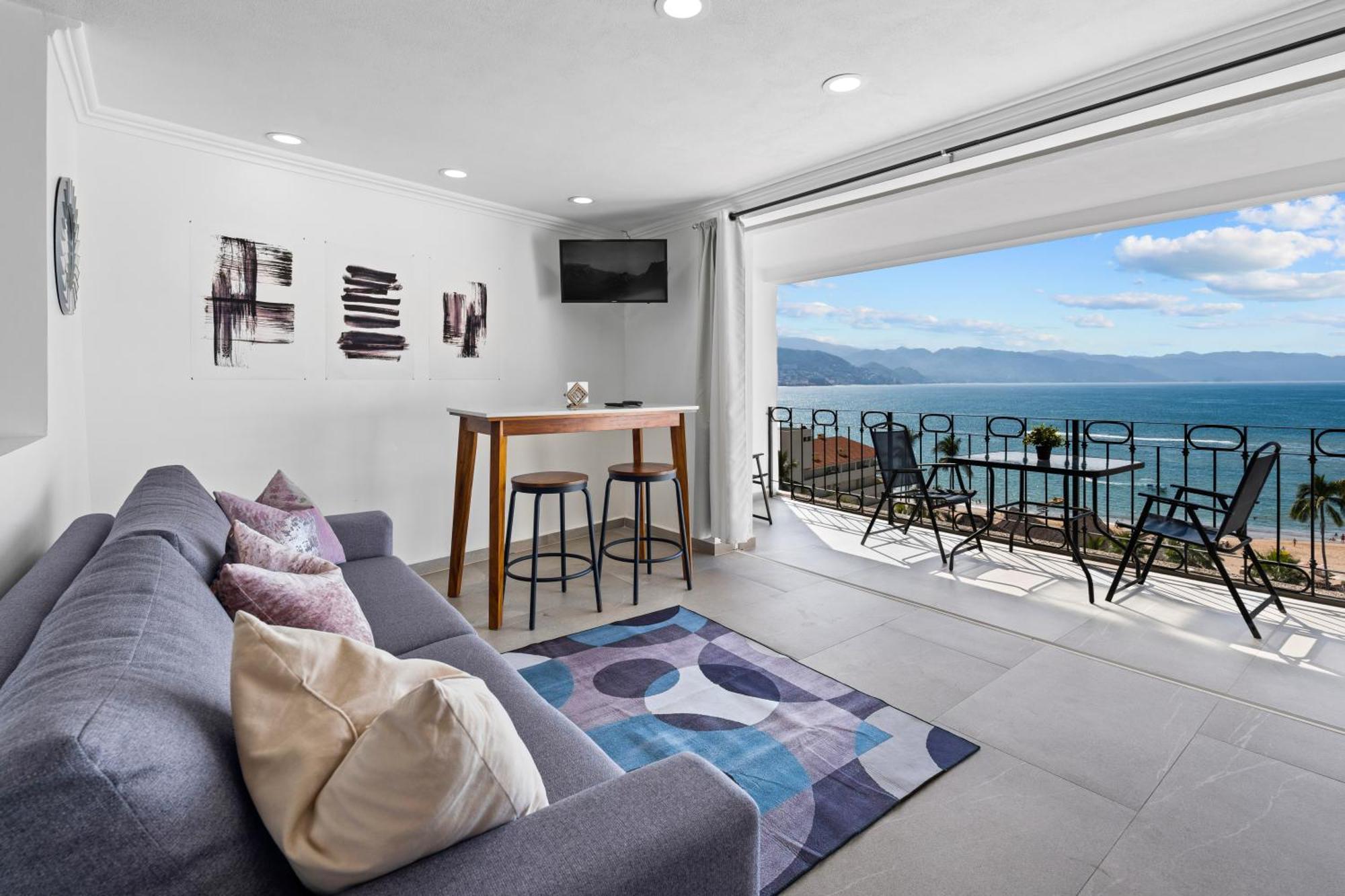 Luxury Condo Just Steps Away From The Beach! 巴亞爾塔港 外观 照片